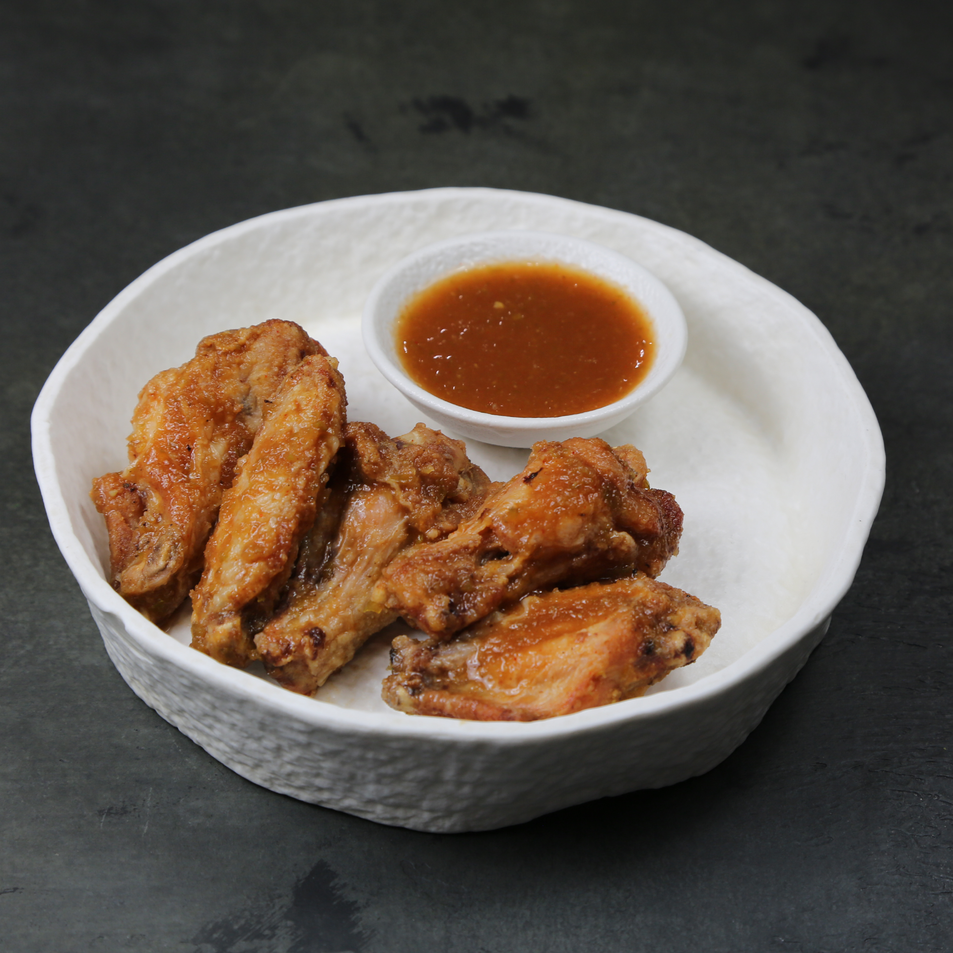 Крылья в остром соусе луизиана